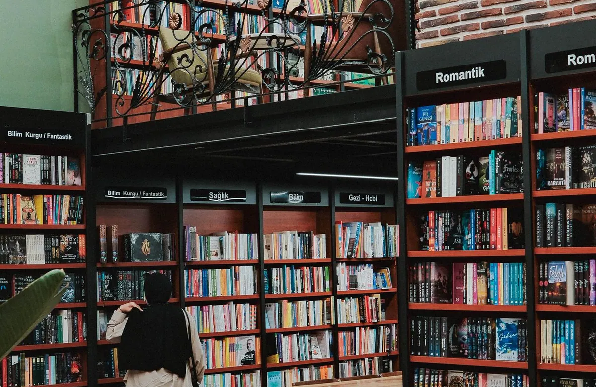 Bookshop & Stationery business illustration
